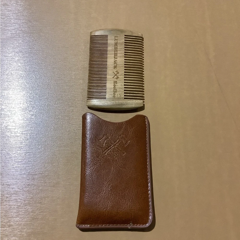 Lumberjack wooden comb and case set